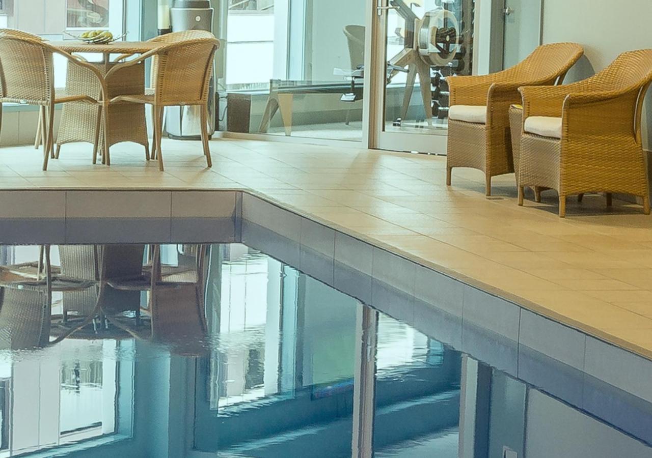 Bolton Hotel Веллінгтон Екстер'єр фото Laminated glass floor