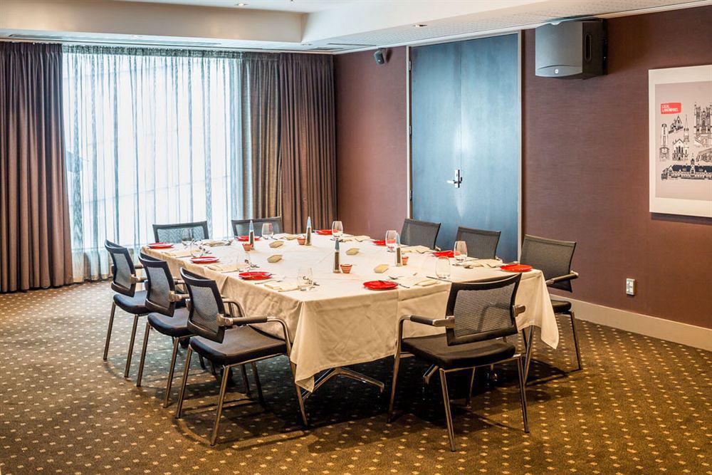 Bolton Hotel Веллінгтон Екстер'єр фото Meeting room at the Swissôtel in Sydney